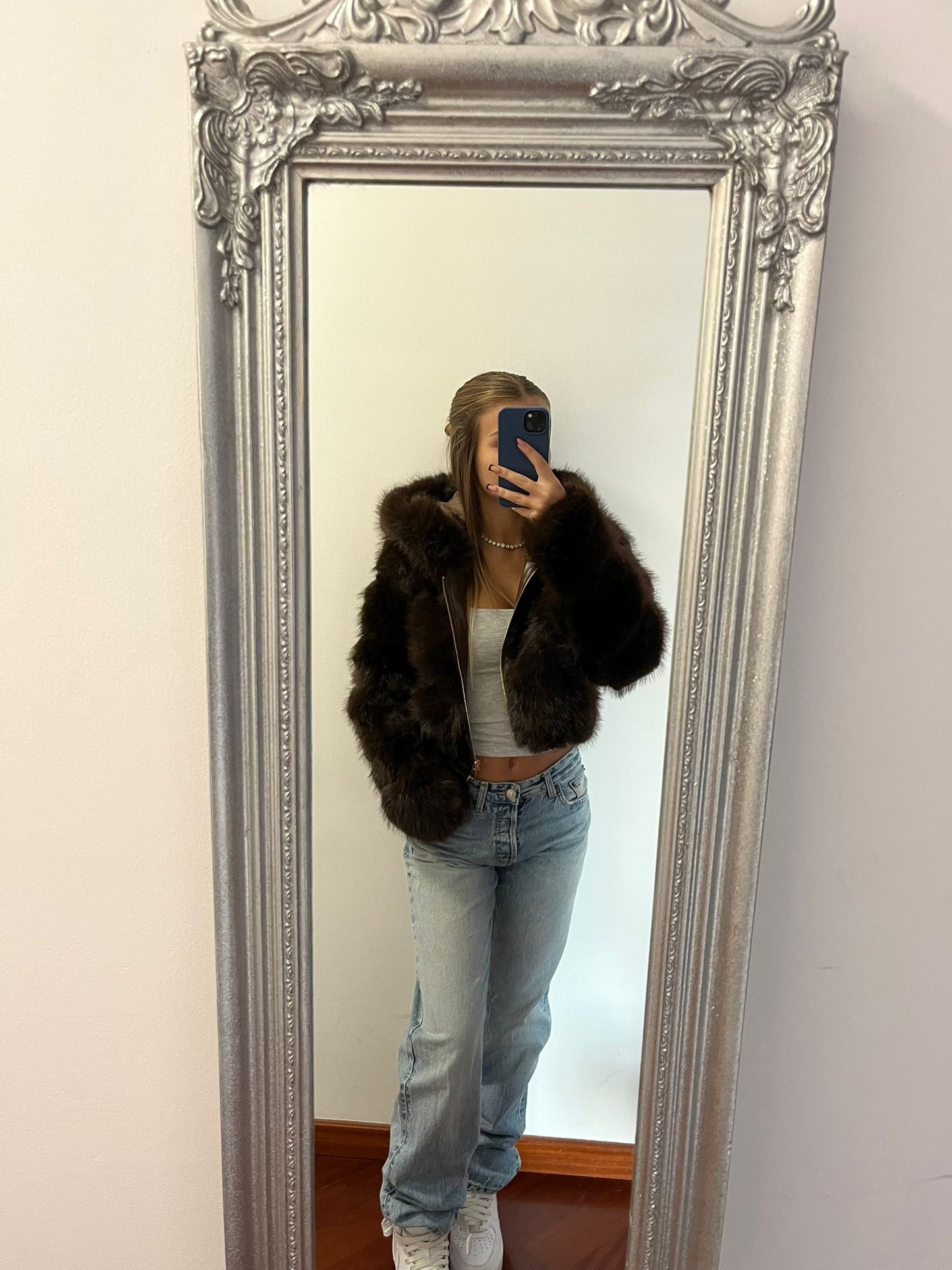 Pelliccia crop marrone