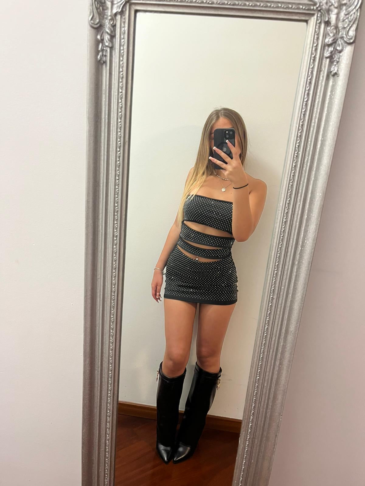 Minidress nero con brillantini