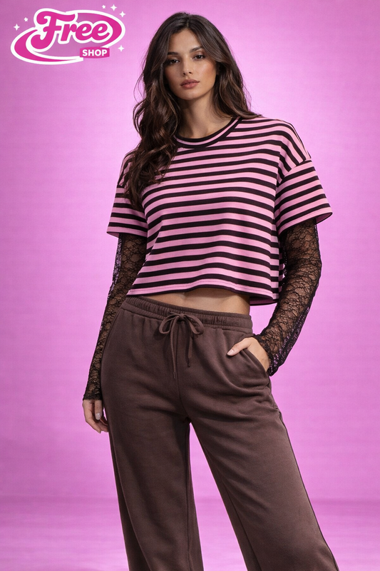 Maglia a righe con pizzo