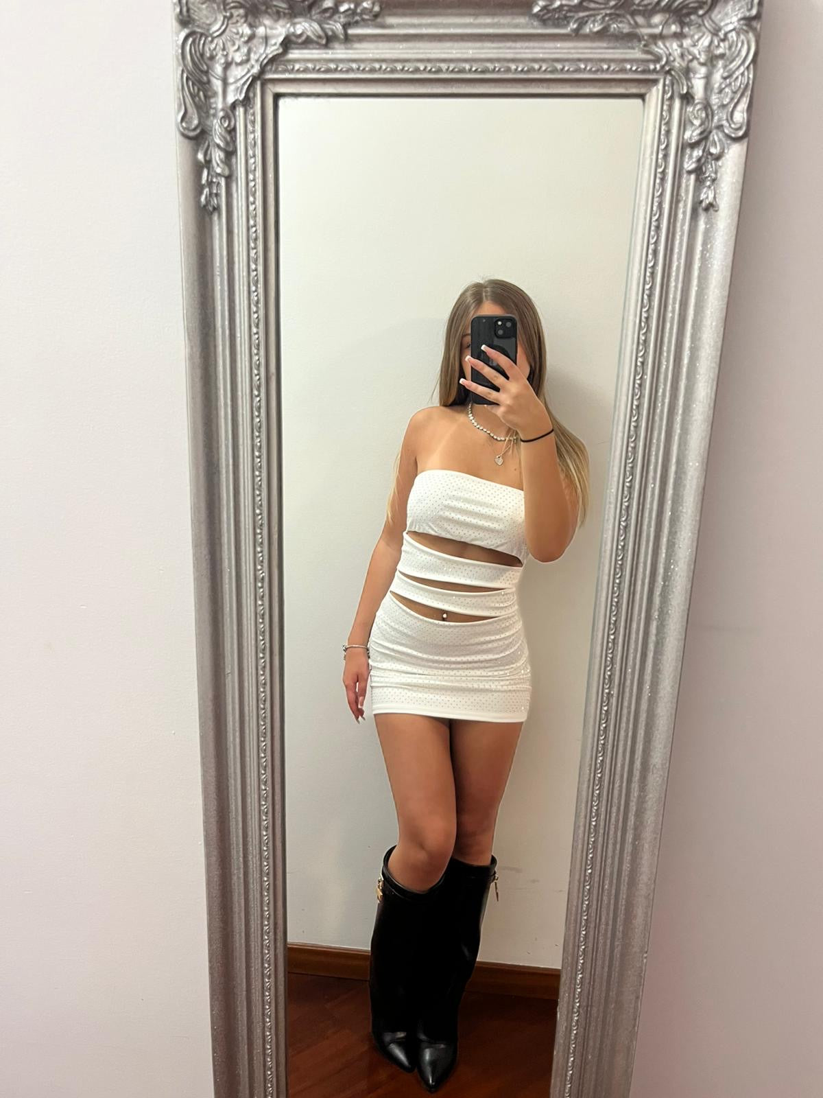 Minidress bianco con brillantini