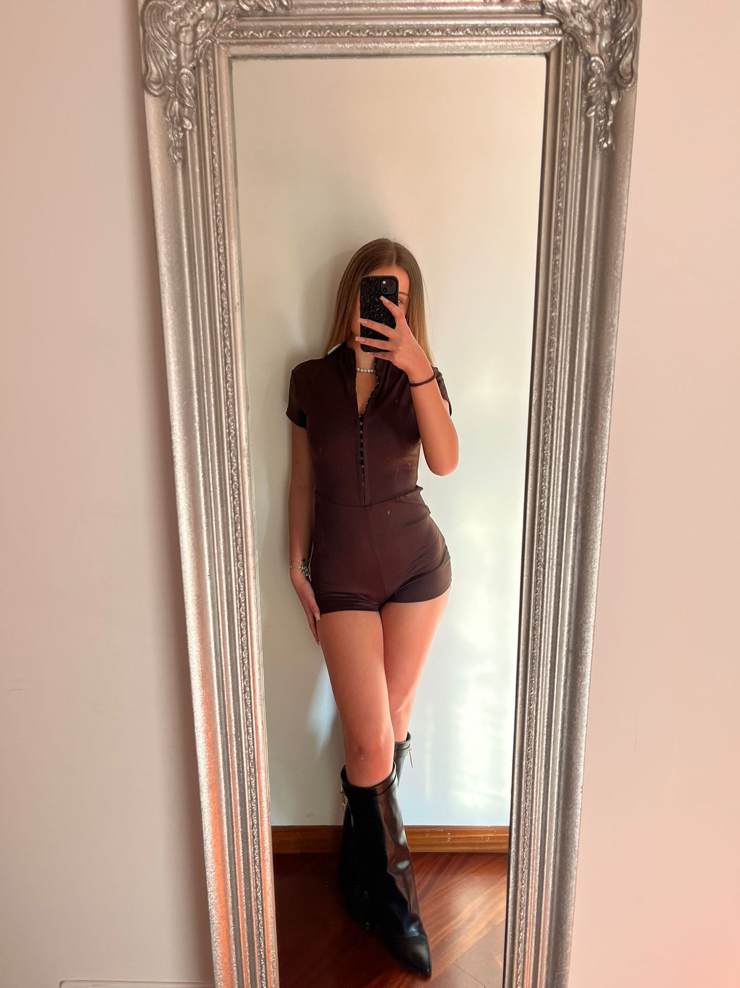 Jumpsuit con manicotti