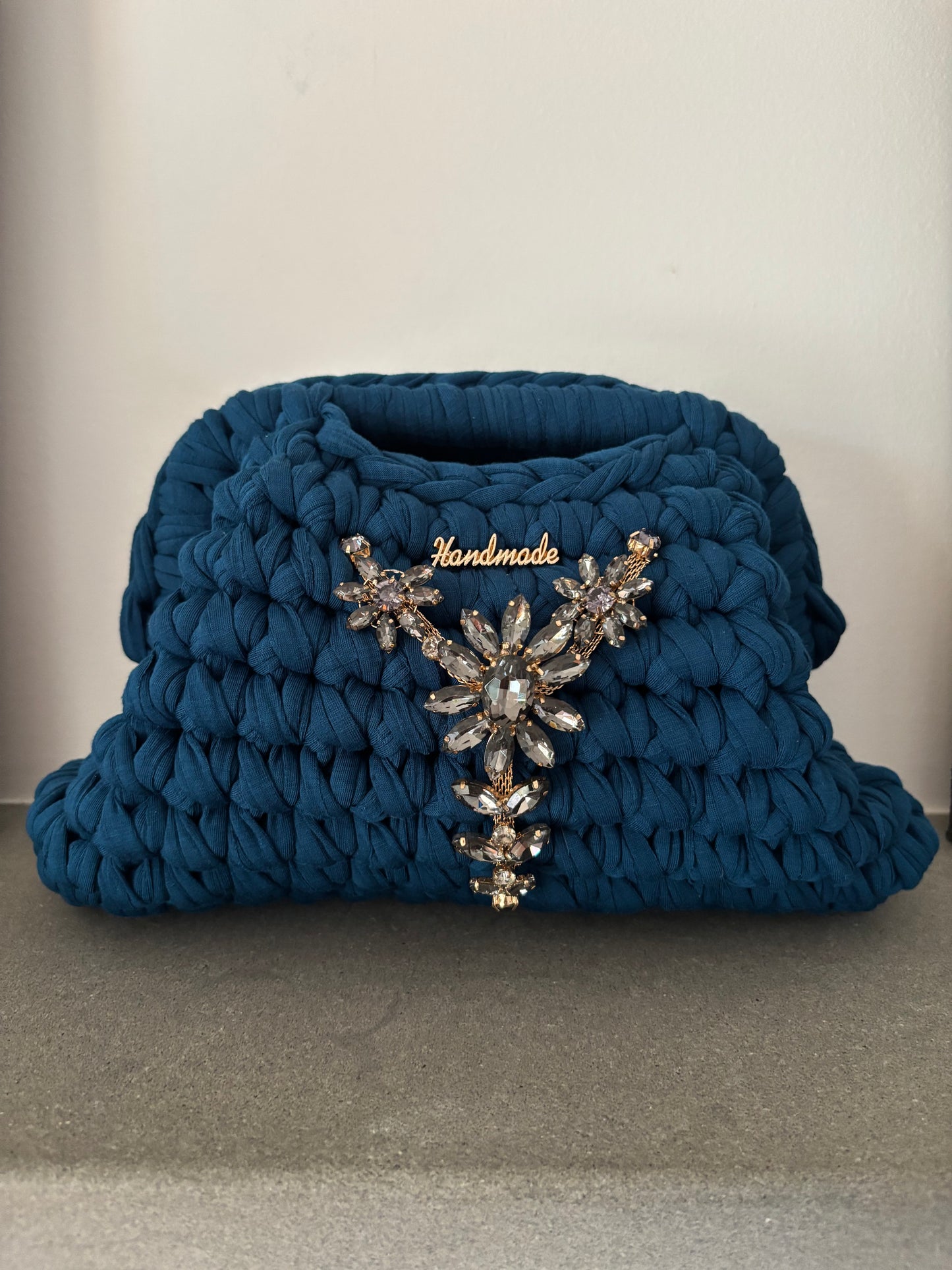 Tatti Bag Handmade blu mare con ciondolo