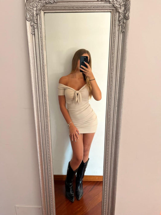 Minidress con fiocco beige